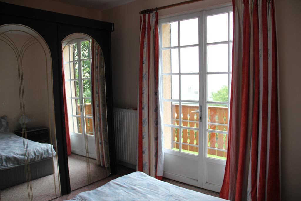 Holiday Home Maison De La Litiere Pugny-Chatenod ห้อง รูปภาพ